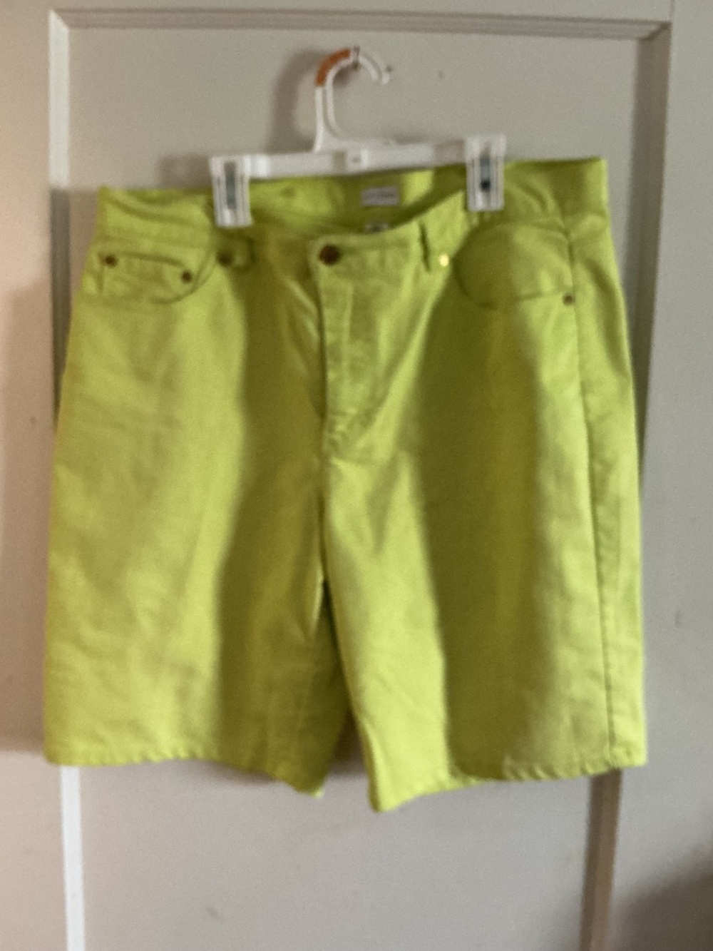 Jacklyn smith size 14